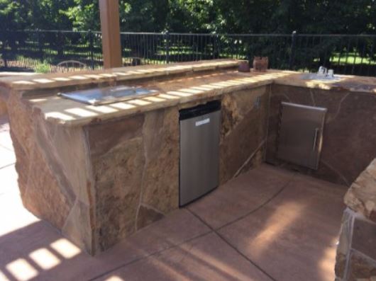 a picture of a outdoor kitchen masonry remodel in manteca, ca