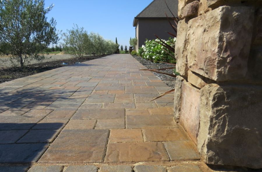 an image of a concrete patio installation in Tracy, CA