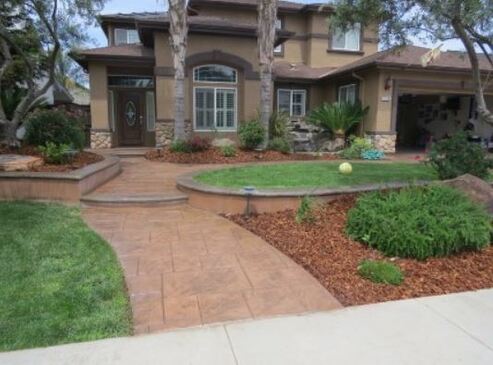 an image of a concrete driveway construction in Manteca, CA